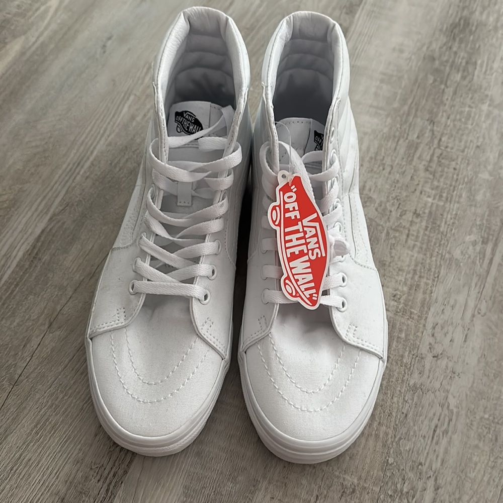 Women’s high top white vans - NWT - Picture 2 of 3